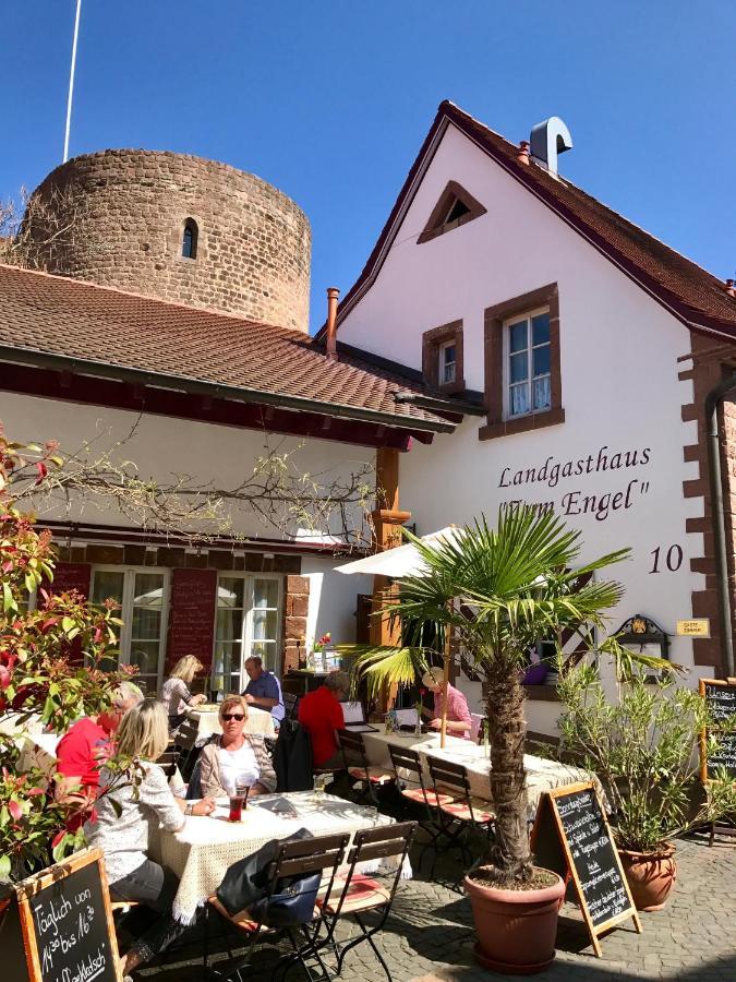 Отель Landgasthaus "Zum Engel" Neuleiningen Экстерьер фото