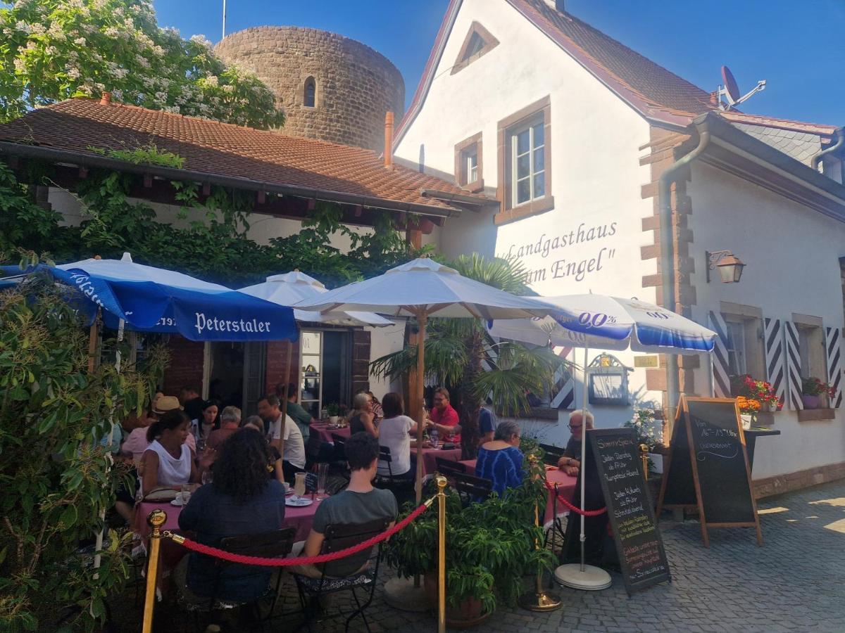 Отель Landgasthaus "Zum Engel" Neuleiningen Экстерьер фото